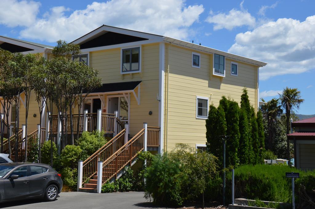 Bruce Waterfront Apartments Akaroa Luaran gambar